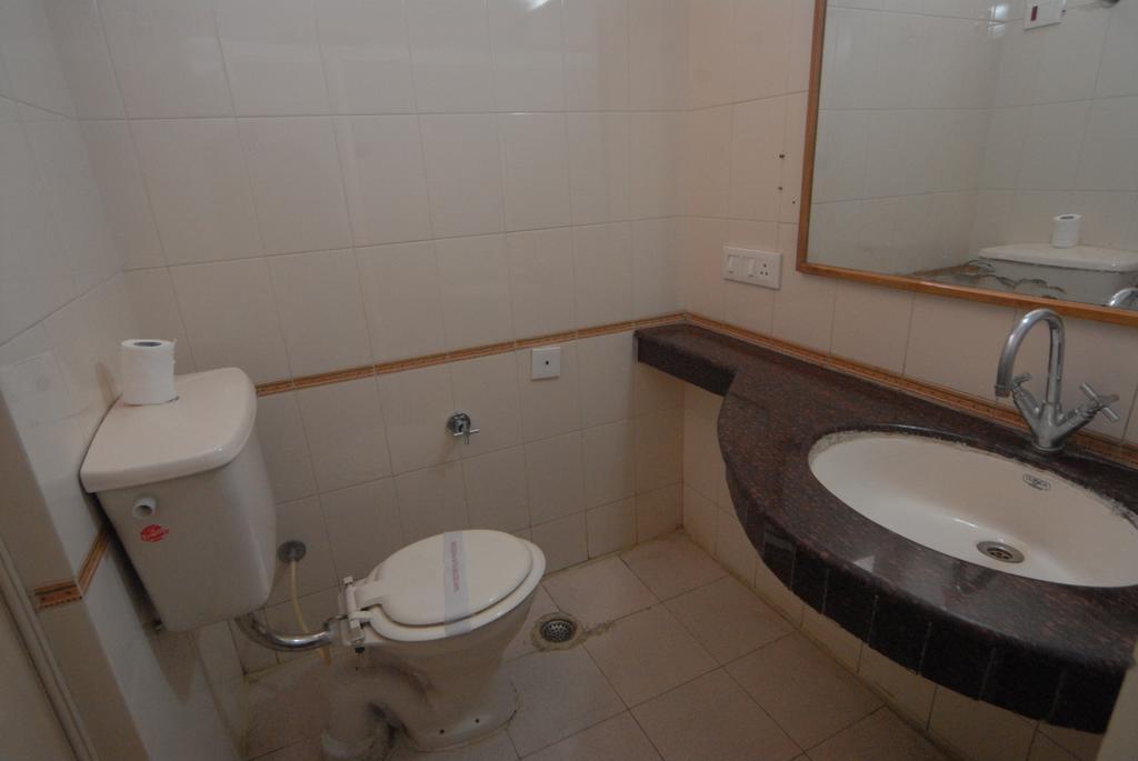 The Komfort Inn Chandīgarh 部屋 写真